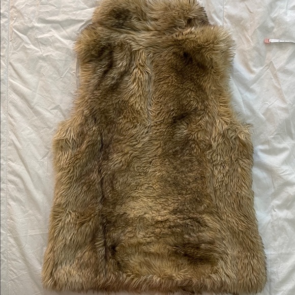 Zara Girls Faux Fur Vest in Brown - Picture 5 of 5